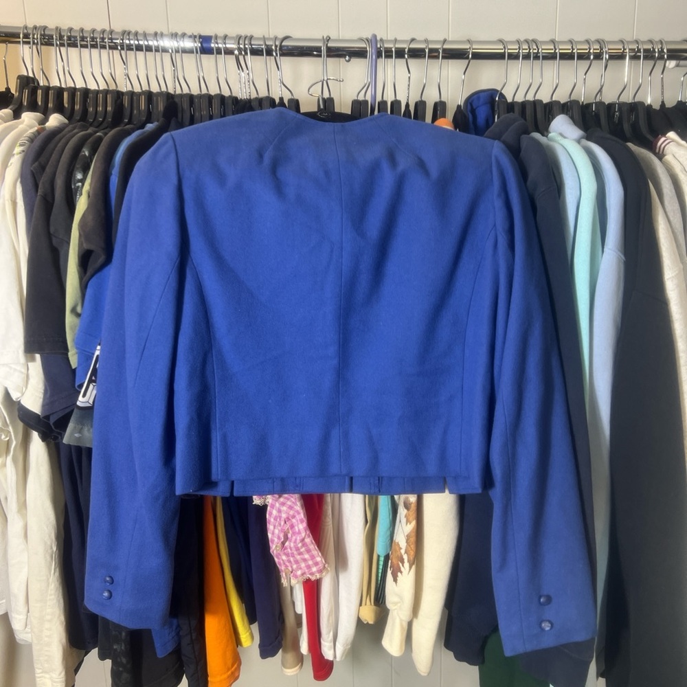 Pendleton Women’s Cropped Button Blazer - image 3